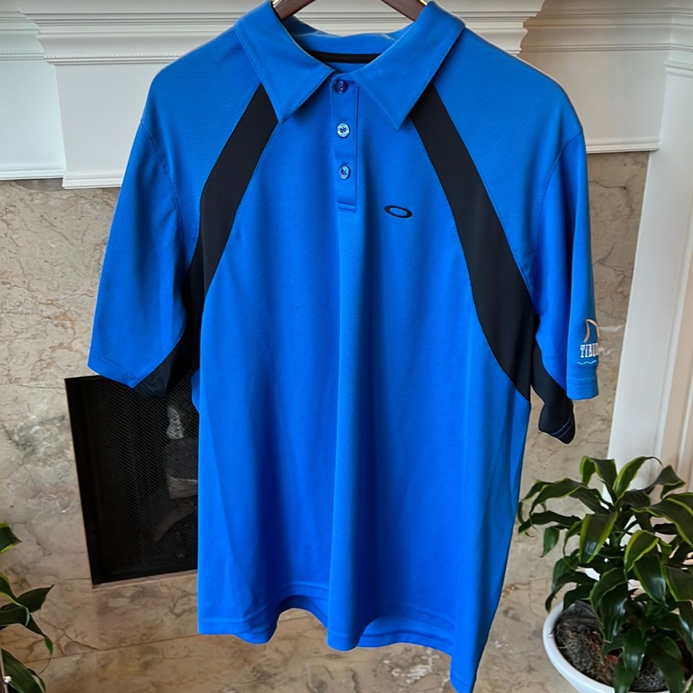 Oakley Mens XL Golf Shirt